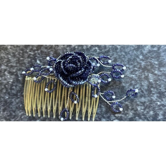 Vtg 1970\'s Handmade Beaded Navy Blue Rose Floral Design Hair Comb White Beads main image 5